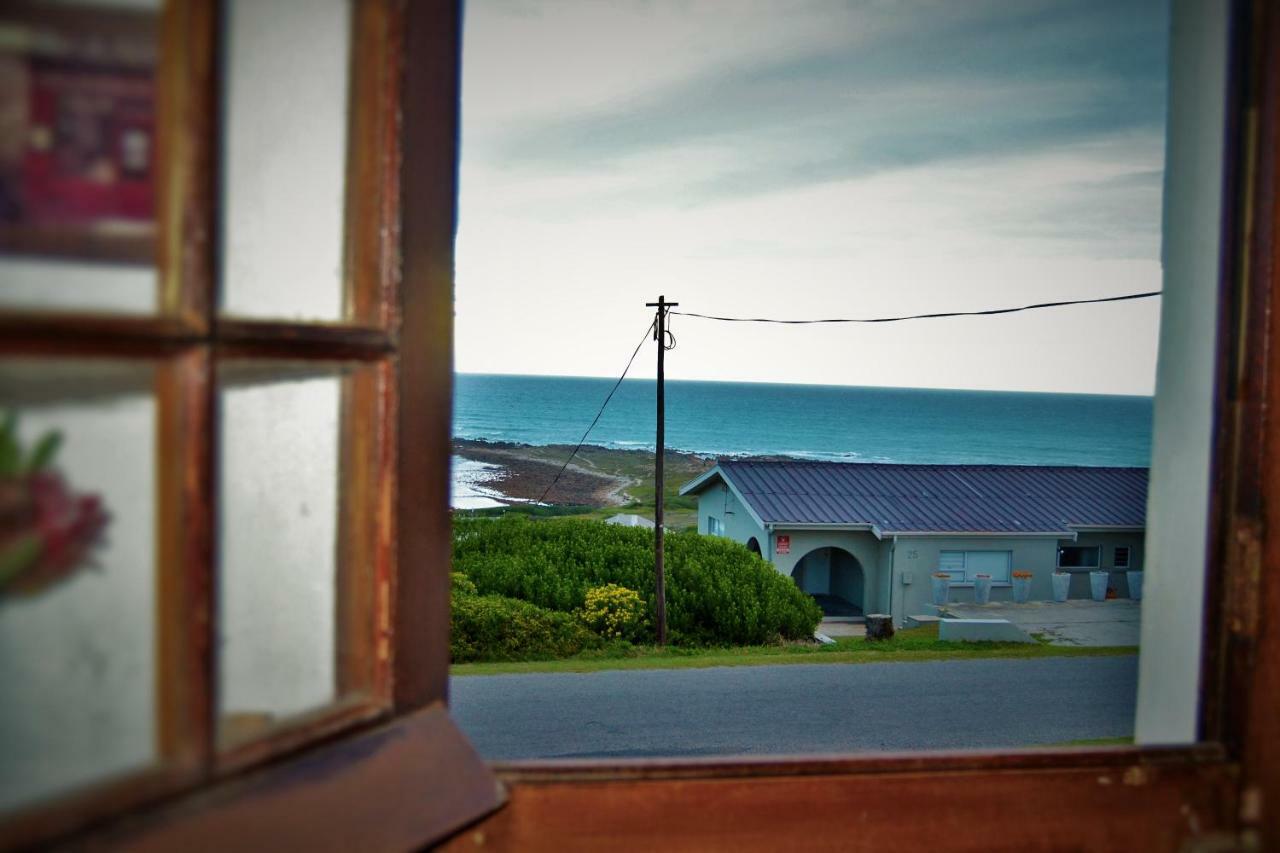 Agulhas Heights Self-Catering Cottages Exterior foto
